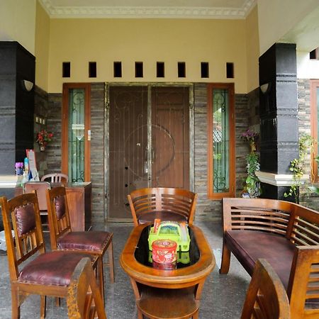 OYO 2286 Wisma Laut Tawar Syariah Bandar Lampung Bagian luar foto